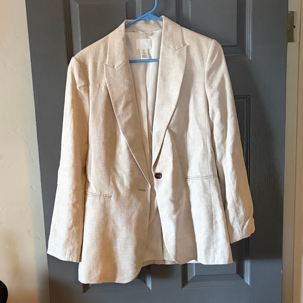 H&M Women's Cream Blazer
